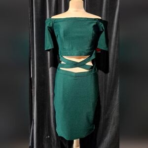 Elegant Green Off-Shoulder Dress with Cut-Out Design Bandage Dress